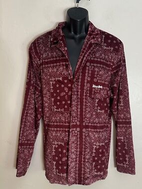 Dogg Supply Velour Long Sleeve Shirt XL Gently worn 100% polyester By Snoop Dogg